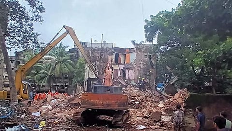 कुर्ला दुर्घटना