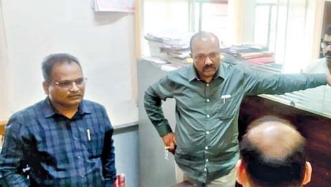 कृषी अधिकारी एसीबीच्या जाळ्यात