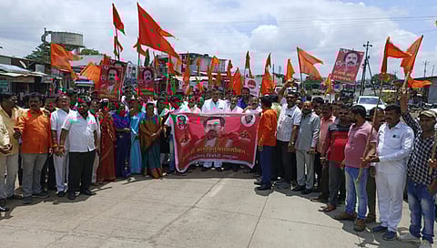 शिंदेंचे बंड : वणी येथे मुख्यमंत्री उद्धव ठाकरे यांच्या समर्थनार्थ शिवसैनिकांची रॅली