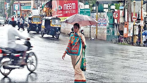 सातार्यात पावसाच्या सरी