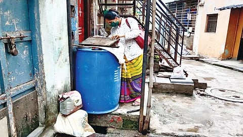 वेल्हे : सिंहगड भागात साथ रोखण्यासाठी तपासणी