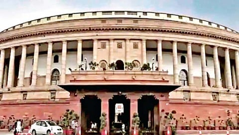 किसान क्रेडिट कार्ड; कर्जमाफीच्या मुद्यावरुन सत्ताधारी आणि विरोधकांमध्ये खडाजंगी