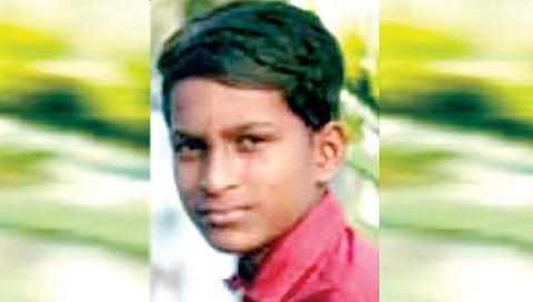 रत्नागिरी : वेळणेश्वर येथे विद्यार्थ्याची आत्महत्या