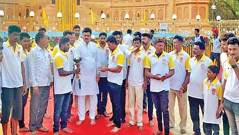 ‘दिव्य प्रेरणा ज्योत’चे जल्लोषी स्वागत