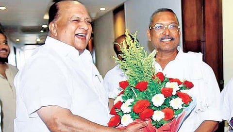 पूरग्रस्तांसाठी निवारा उभारणार