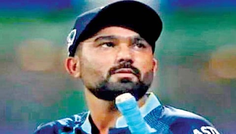 टीम इंडियात संधी न दिल्याने राहुल तेवतिया भडकला