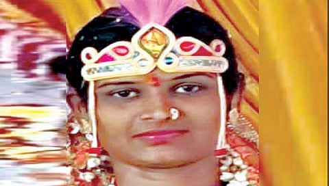 गडहिंग्लज : निलजीत नवविवाहितेच्या आत्महत्येनंतर राडा