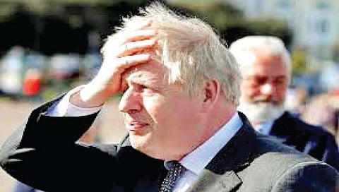बोरिस जॉन्सन यांच्याविरोधात अविश्वास प्रस्ताव
