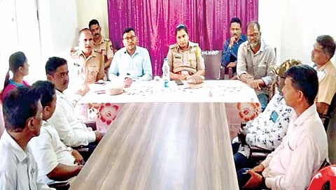 पायी चालत करावे लागणार आंबोलीचे पर्यटन!