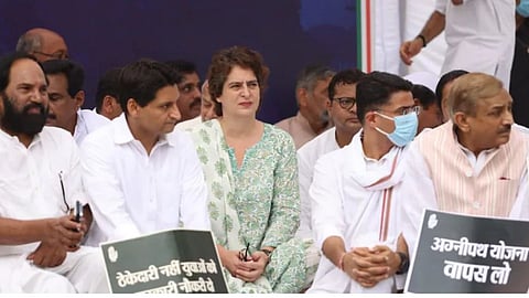 Agnipath protests Updates : जंतर-मंतरवर ‘अग्निपथ’विरोधात काँग्रेसचा ‘सत्याग्रह’