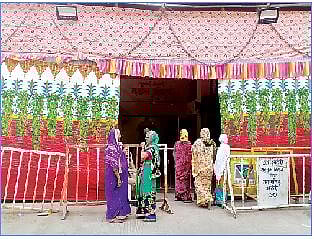 पहिल्या मुक्कामासाठी आजोळघरी लगबग; भाविकांना दर्शनबारी मंडपात घेता येणार माउलींचे दर्शन