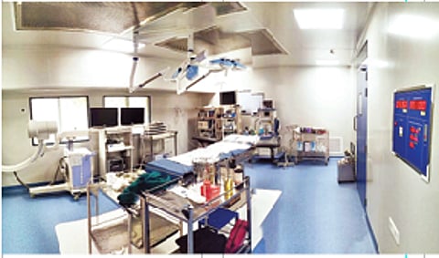 ‘मॉड्युलर ऑपरेशन थिएटर’चे उद्घाटन विभागीय रेल्वे व्यवस्थापक रेणू शर्मा यांच्या हस्ते करण्यात आले.