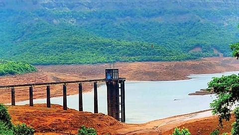 सातारा : कमी पाण्यामुळे वीजनिर्मितीवर मर्यादा