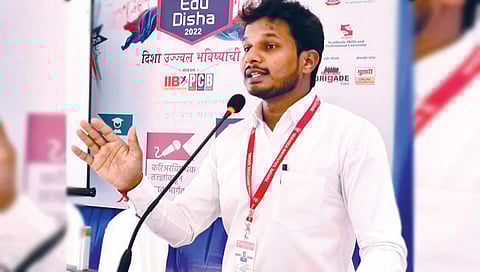 व्यवस्थापन शिक्षणात करिअरच्या अनेक संधी : प्रा. रणधीरसिंह मोहिते