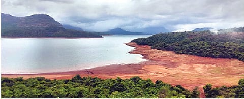 मुळशीतील गावांना मिळणार दिवसाआड पाणी; धरणाची पाणीपातळी खालावली