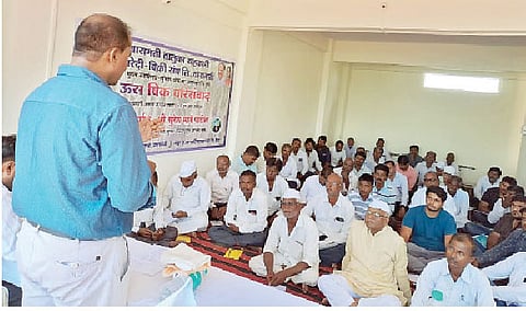 शेतकर्यांना एकरी 100 टन ऊस उत्पादनाचे धडे