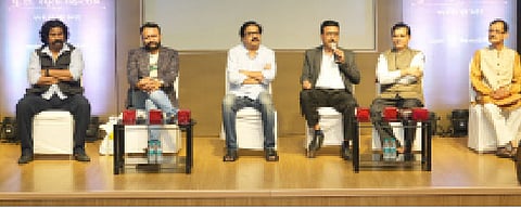 कोहिनूर पु. ल. स्मृती महोत्सवात ‘द्रष्टे पु. ल.’ या परिसंवादात सहभागी प्रवीण तरडे, डॉ. आशुतोष जावडेकर आदी.