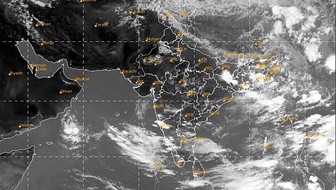 Weather Update | कोकण, मध्य महाराष्ट्र आणि मराठवाड्यात पावसाची शक्यता, यलो अलर्ट जारी