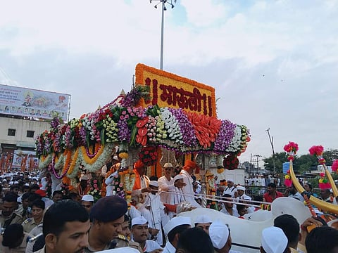 पुण्यातून पालखी सोहळा उत्साहात मार्गस्थ