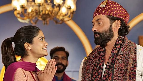 Aashram 4 : बाबा निरालाला होणार अटक, पम्मीची ‘आश्रम’मध्ये वापसी