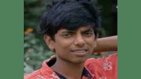 बेळगाव : विजेचा धक्का बसून बांधकाम मजूर ठार, तिघे जखमी