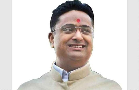 छत्रपती शिवाजी महाराजांबद्दल आक्षेपार्ह वक्तव्य करणारा श्रीपाद छिंदम एक वर्षासाठी हद्दपार