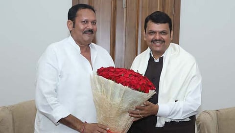 राज्यातील सत्ता नाट्यात छत्रपती उदयनराजे भोसले यांची एन्ट्री, देवेंद्र फडणवीस यांची घेतली भेट