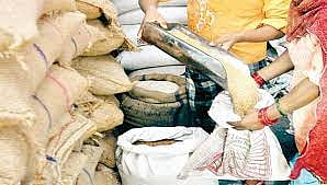 रेशन दुकानांना ’आयएसओ’; खडकवासला विभागातील सर्वच दुकानांना एकाचवेळी मानांकन