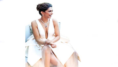 शाहरूखच्या चित्रपटात दीपिकाचा कॅमिओ