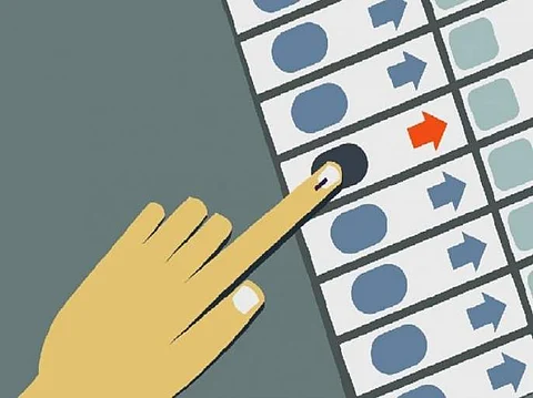 पिंपरी : निवडणुका लांबणीवर पडत असल्यान माजी नगरसेवक वैतागले
