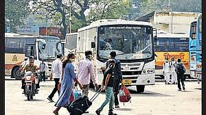 स्वारगेट स्थानक अपुरे; रोज 2600 बसची ये-जा; परिसरात रोजच होतेय वाहतूक कोंडी