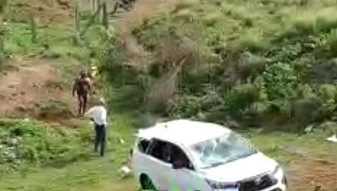 Kolhapur Accident : कोल्हापूर भीषण अपघातात दोन तरुण जागीच ठार, तिघे जखमी