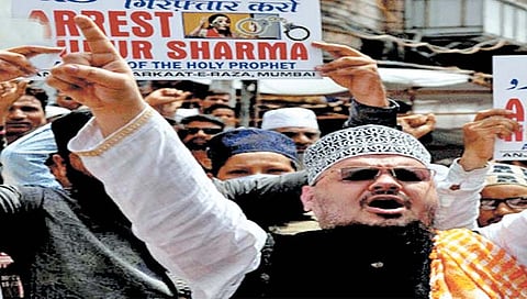 नुपूरविरोधी निदर्शकांवर कुवैत सरकारची कारवाई