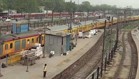 Agnipath Portest : अग्निपथ योजनेविरोधात भारत बंद; ५३९ रेल्वे रद्द