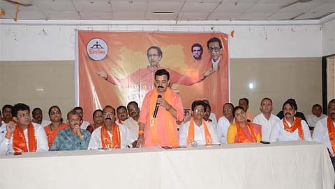 पक्षाशी गद्दारी करणाऱ्या गुलाबराव पाटलांना धडा शिकवणारच : संजय सावंत