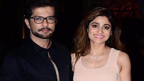 Shamita Shetty Raqesh Bapat Breakup : शमिता शेट्टी – राकेश बापटमध्ये बिनसलं ?