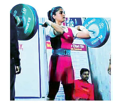 विरंगुळा म्हणून सुरु केलेल्या खेळात आज ती पडते आहे प्रतिस्पर्ध्यांवर भारी….