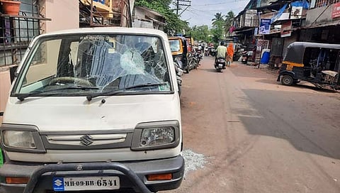 कोल्हापूर : यादवनगरात टोळक्याची तलवारी घेऊन दहशत; १३ वाहनांची तोडफोड
