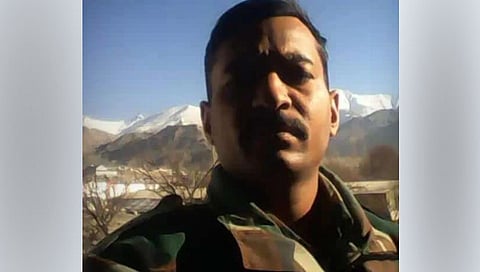 जळगाव : भडगाव तालुक्यातील जवानाचा रेल्वेत प्रवासादरम्यान मृत्यू, गावावर शोककळा