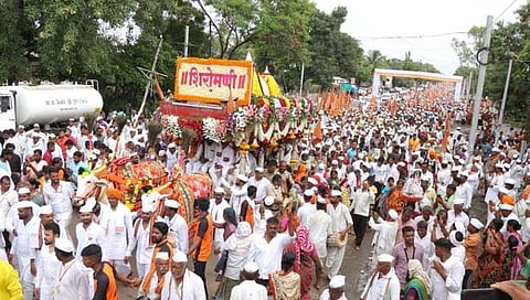 जगद्गुरू संत तुकाराम महाराज पालखीचे सोलापूर जिल्ह्यात आगमन