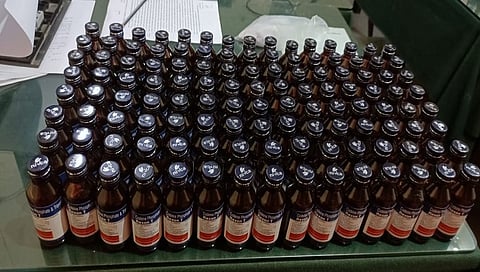 धुळ्यात गुंगीकारक औषधांची तस्करी करणाऱ्या तरुणाला बेड्या ; 199 बाटल्या जप्त