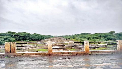 बेळगाव : कृष्णेला महापूर; अग्रणी नदी कोरडीठाक