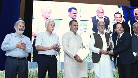 महाराष्ट्र पहिल्या क्रमांकावर