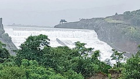 रत्नागिरी: जिल्ह्यात धो धो पाऊस; रेड अलर्ट जारी