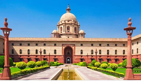 Presidential election 2022 : राष्ट्रपतीपदासाठी उद्या मतदान, रालोआ उमेदवार द्रौपदी मुर्मू यांचे पारडे जड