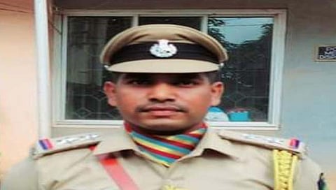 फोटो - संशयीत उपनिरीक्षक विराग पवार