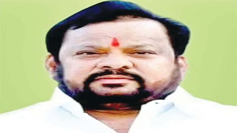 शहाजीबापू www.pudharinews.