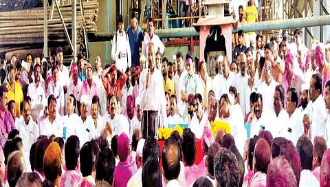 कर्मचारी, सभासदांच्या मदतीने कारखाना यशस्वीपणे चालवू : शिवानंद पाटील