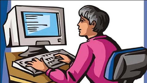 नाशिक : 21 सेंच्युरीमध्ये शिक्षक गिरविणार संगणकाचे धडे