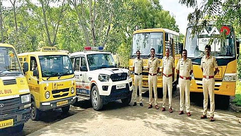 सोलापुरात तब्बल 22 स्कूलबस जप्त
